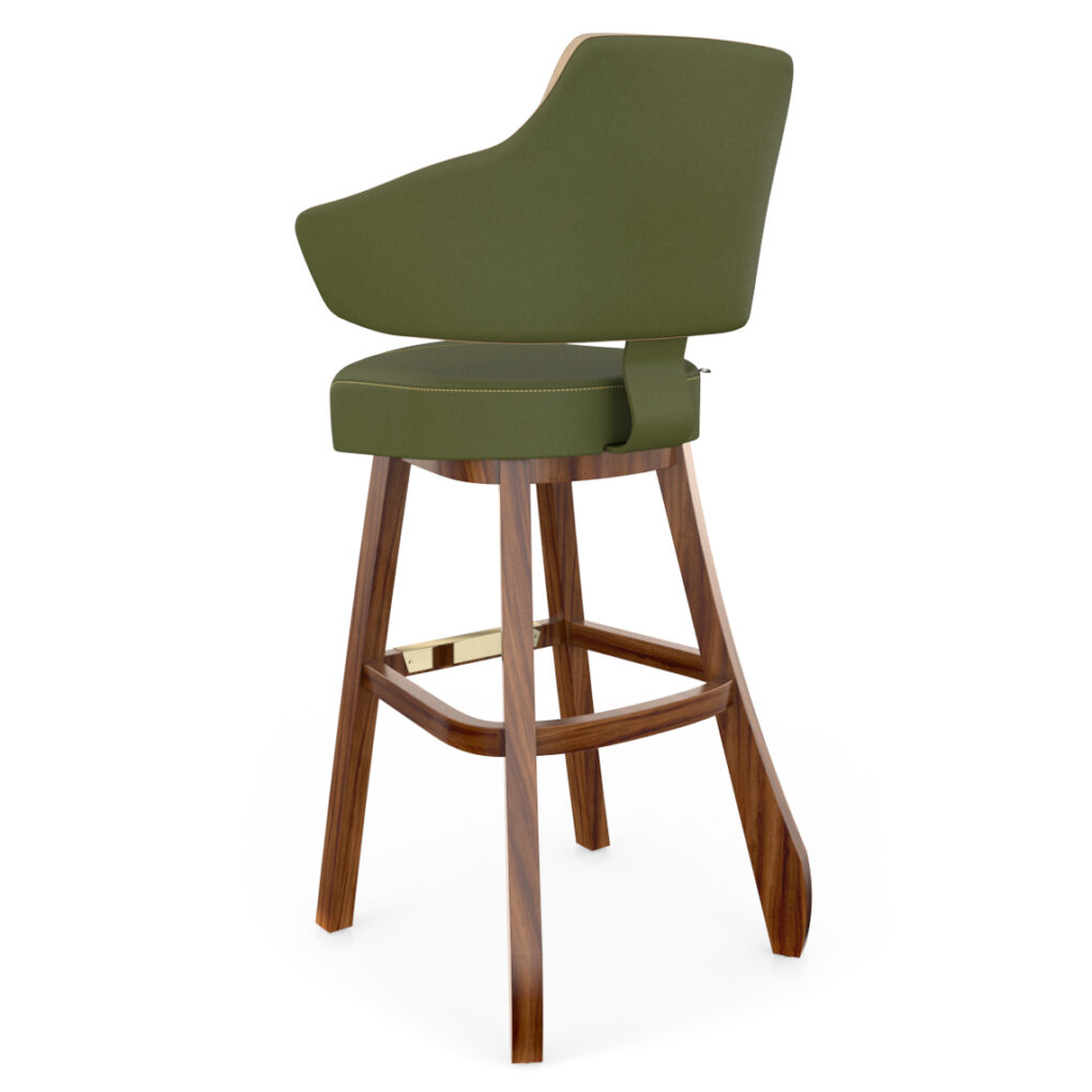 Pegaso Inspector chair with four wooden legs